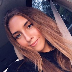 Meet your Posher, Jenna